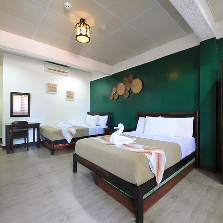 Ala Amid Bed And Breakfast Puerto Princesa Extérieur photo